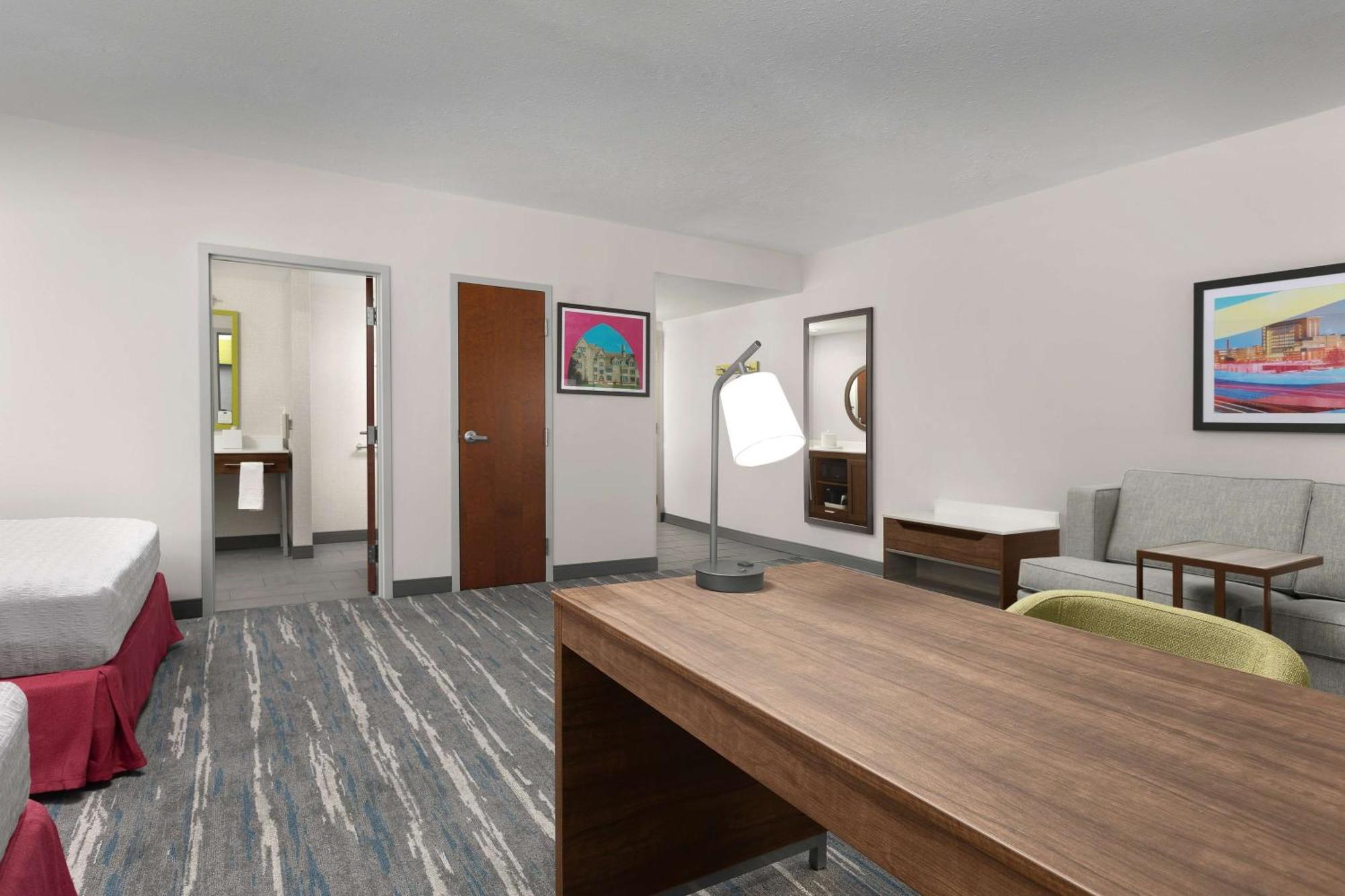 Hampton & Medical Center Hotel